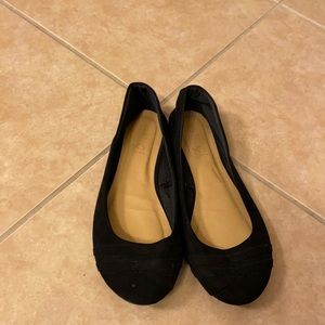 Black flats